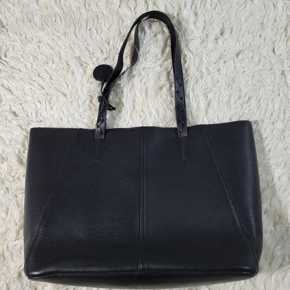 Tommy Bahama Genuine Leather Black Tote Bag - Picture 4 of 16
